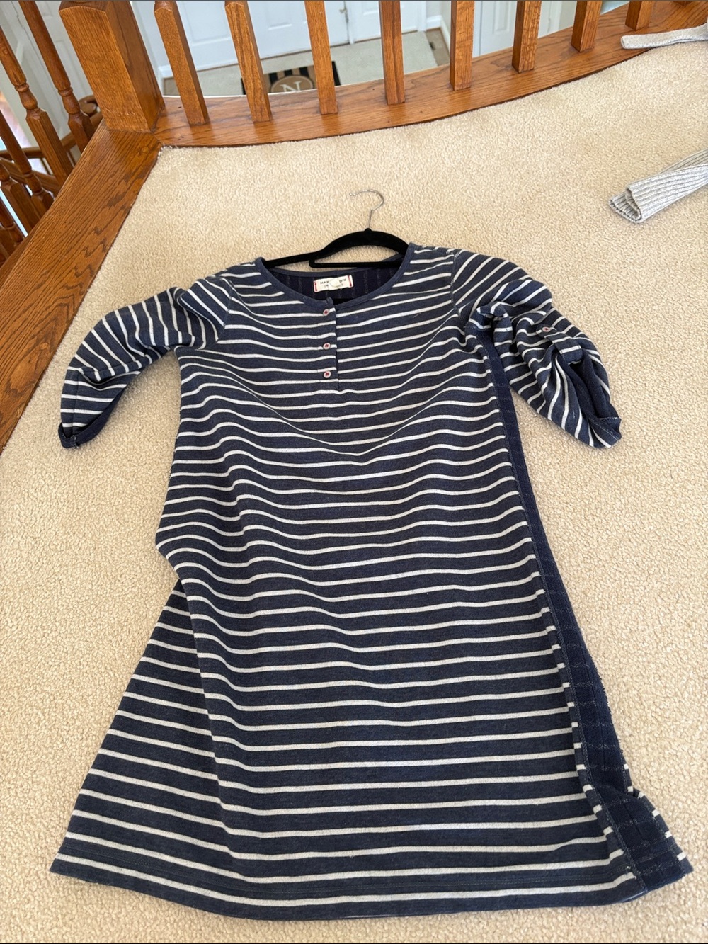 Max Studio Weekend Navy Blue Striped Top